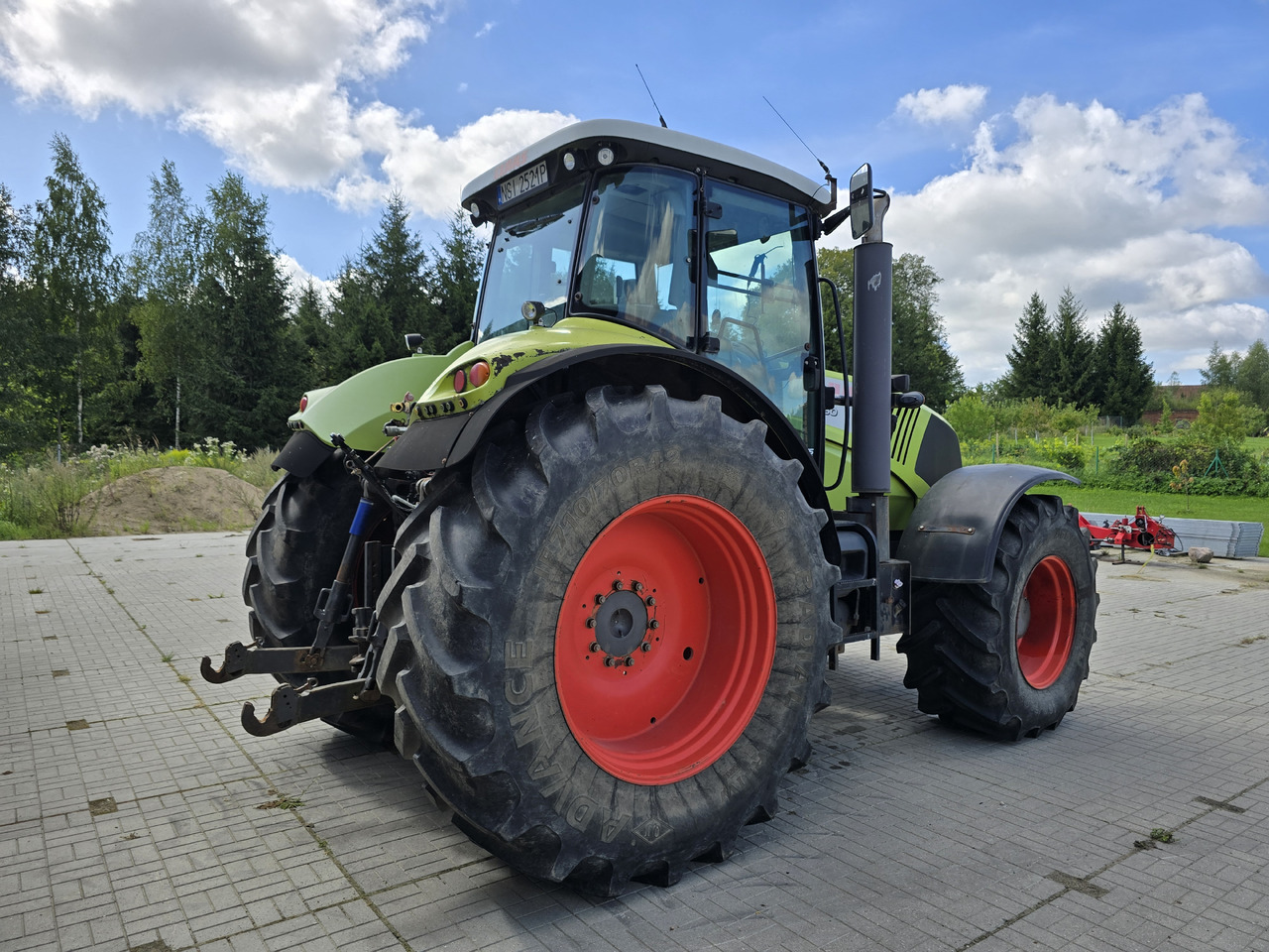 CLAAS AXION 850 - جرار: صور 4 CLAAS AXION 850 - جرار: صور 4