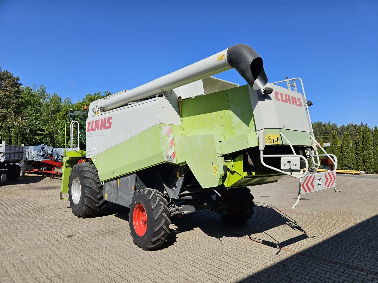 Claas Lexion 480 - حصادة شاملة: صور 4 Claas Lexion 480 - حصادة شاملة: صور 4