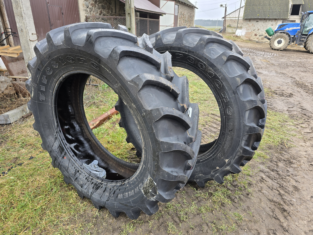FIRESTONE 480/70 R38 - عجلات - الآلات والماكينات الزراعية: صور 1 FIRESTONE 480/70 R38 - عجلات - الآلات والماكينات الزراعية: صور 1