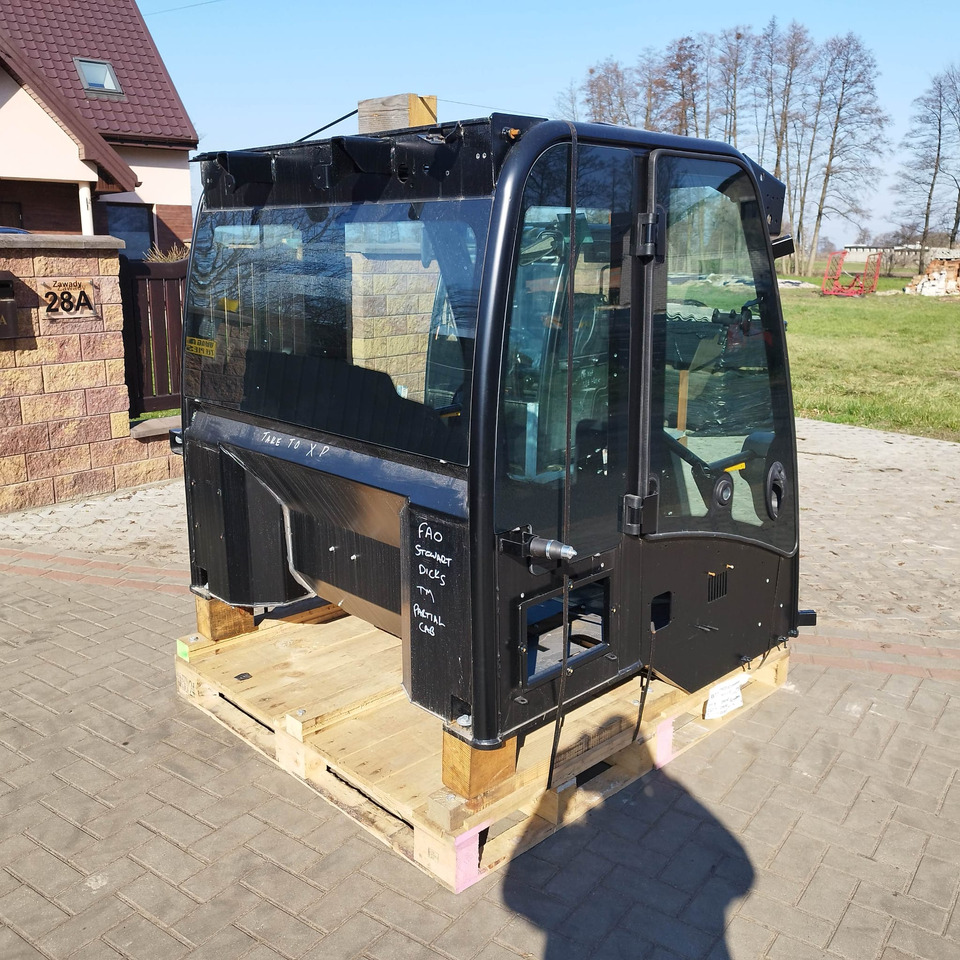JCB TM - الكبائن - آلات البناء: صور 1 JCB TM - الكبائن - آلات البناء: صور 1