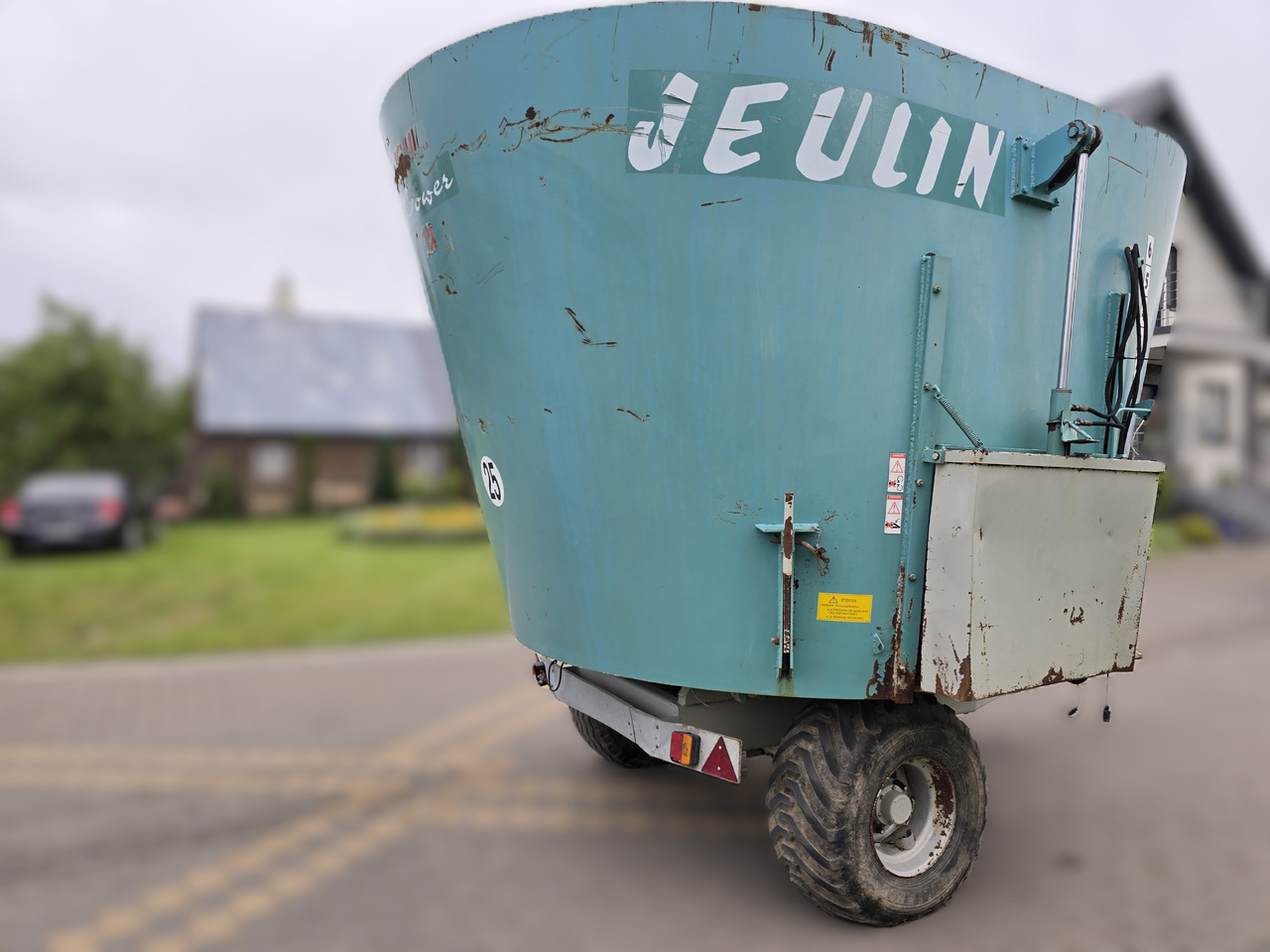 JEULIN POWER 14 - آلة خلط وتوزيع الأعلاف: صور 5 JEULIN POWER 14 - آلة خلط وتوزيع الأعلاف: صور 5