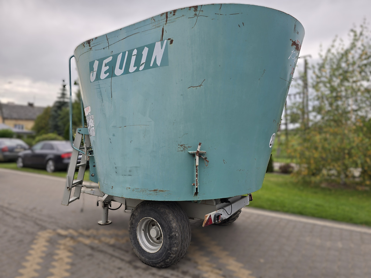 JEULIN POWER 14 - آلة خلط وتوزيع الأعلاف: صور 3 JEULIN POWER 14 - آلة خلط وتوزيع الأعلاف: صور 3