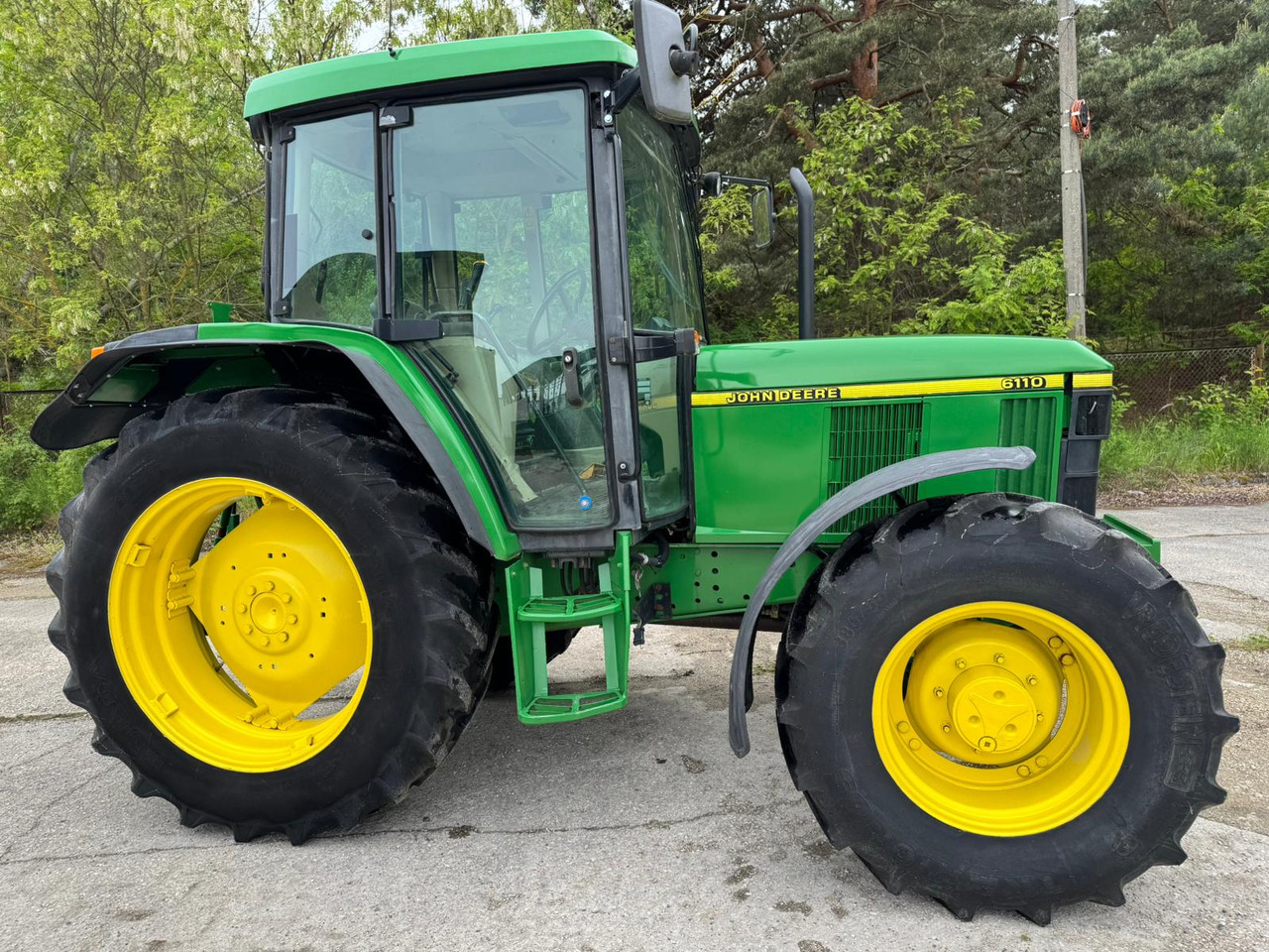 JOHN DEERE 6110 - جرار: صور 5 JOHN DEERE 6110 - جرار: صور 5