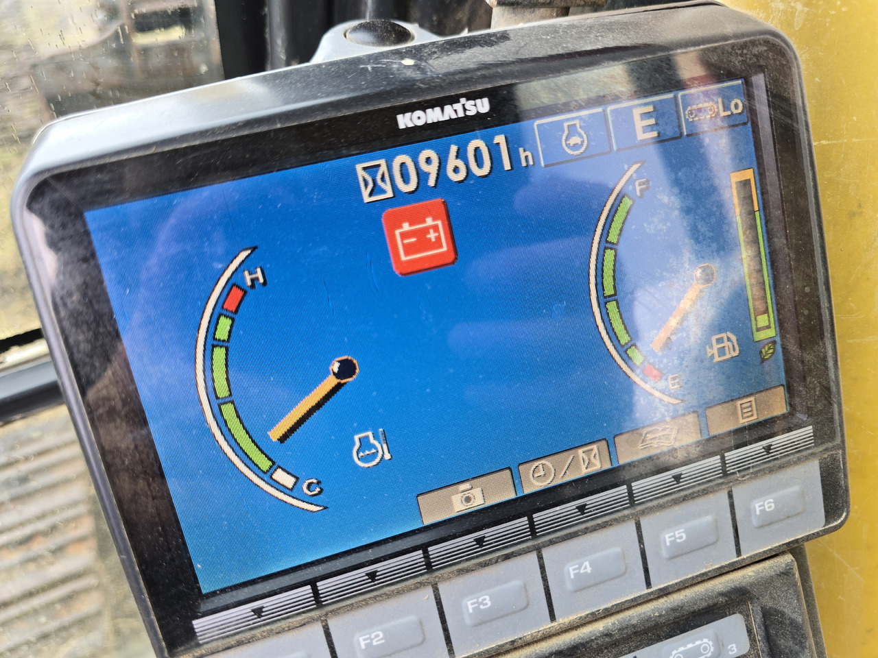 KOMATSU PS210LC-8 - حفارات زحافة: صور 3 KOMATSU PS210LC-8 - حفارات زحافة: صور 3