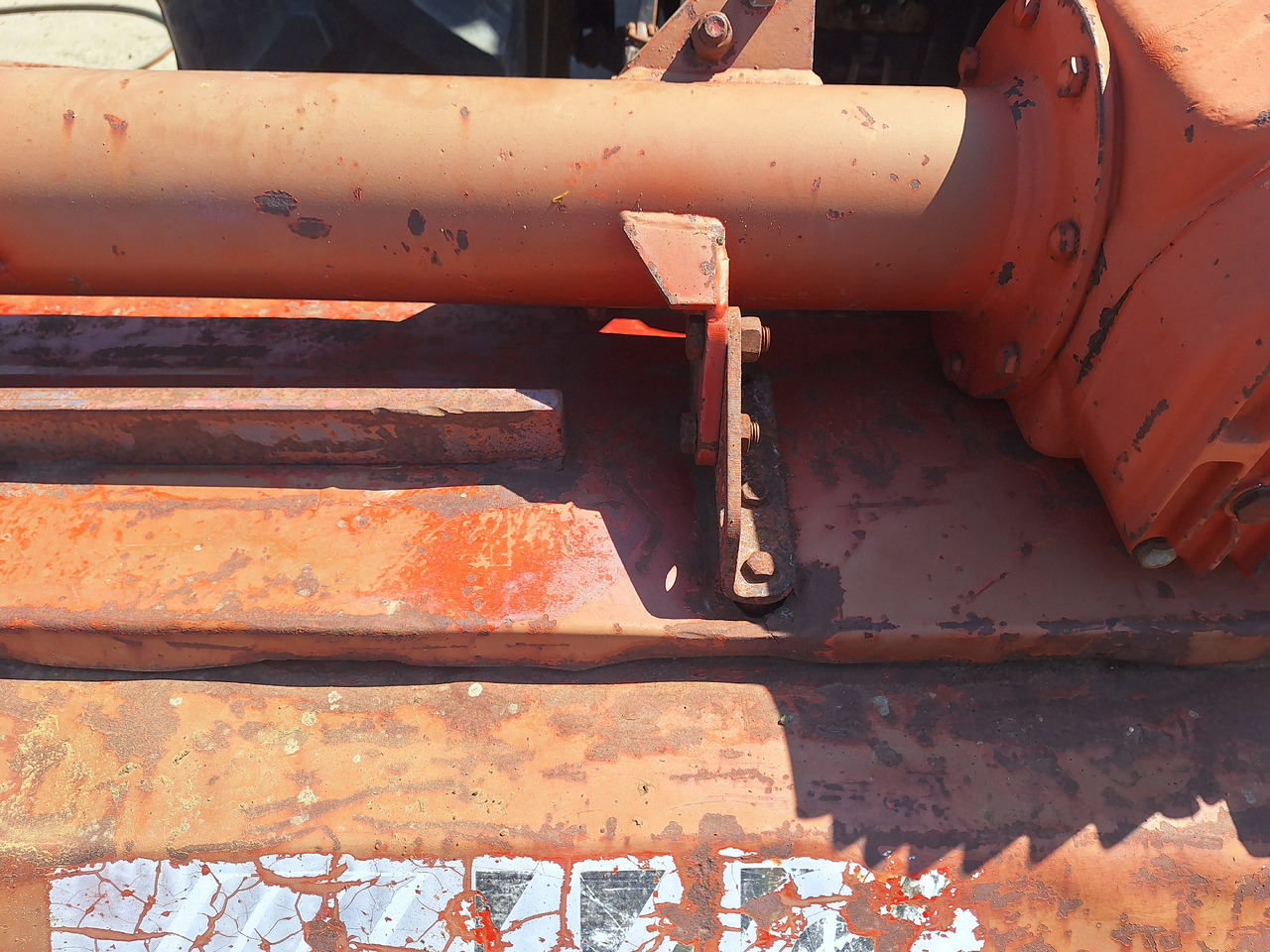 KUHN EL100N 305 - مسلفة القوة: صور 5 KUHN EL100N 305 - مسلفة القوة: صور 5