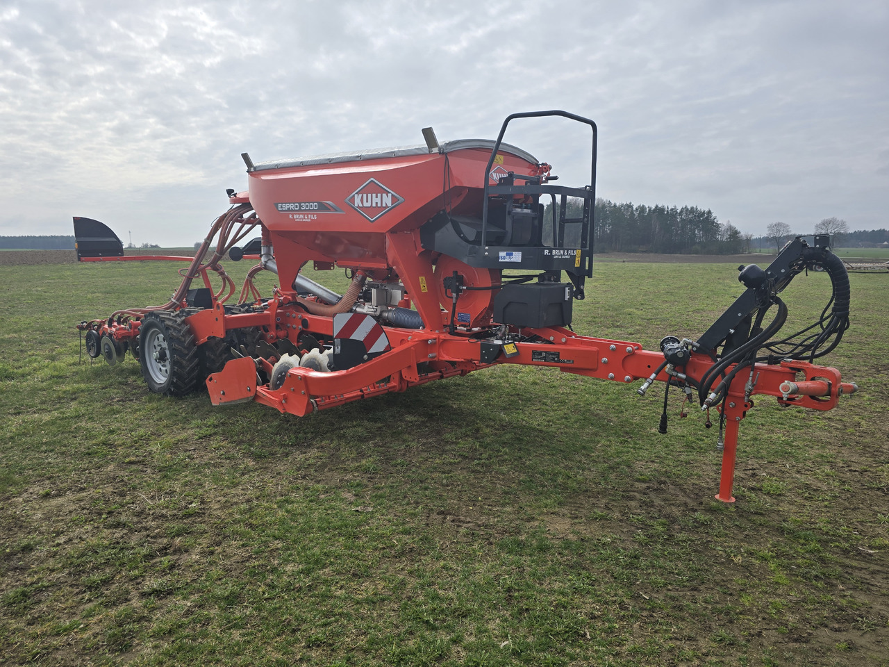 KUHN ESPRO 3000 - الة بذر: صور 2 KUHN ESPRO 3000 - الة بذر: صور 2