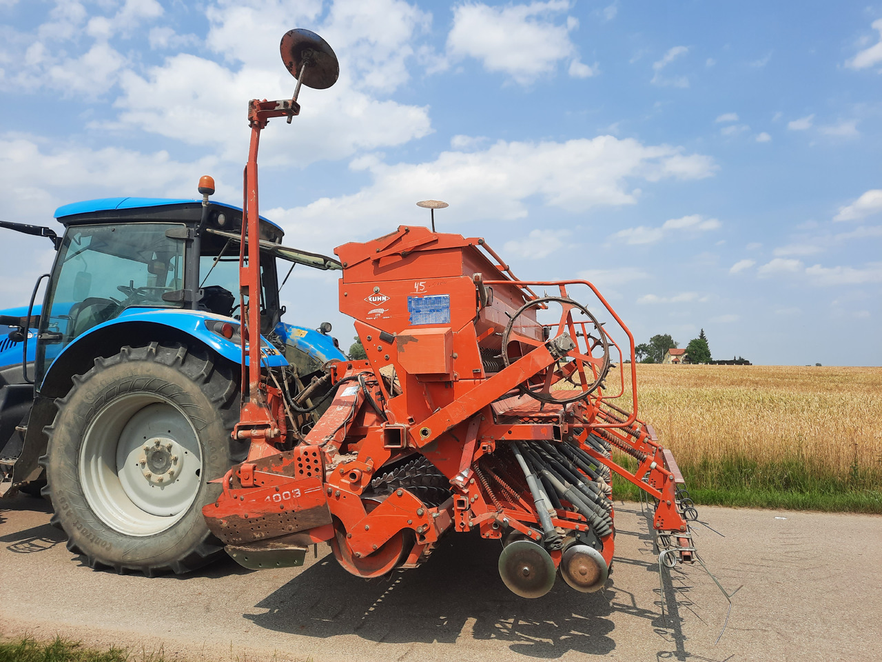 KUHN HR4003D INTEGRA 4000 - الة بذر: صور 1 KUHN HR4003D INTEGRA 4000 - الة بذر: صور 1