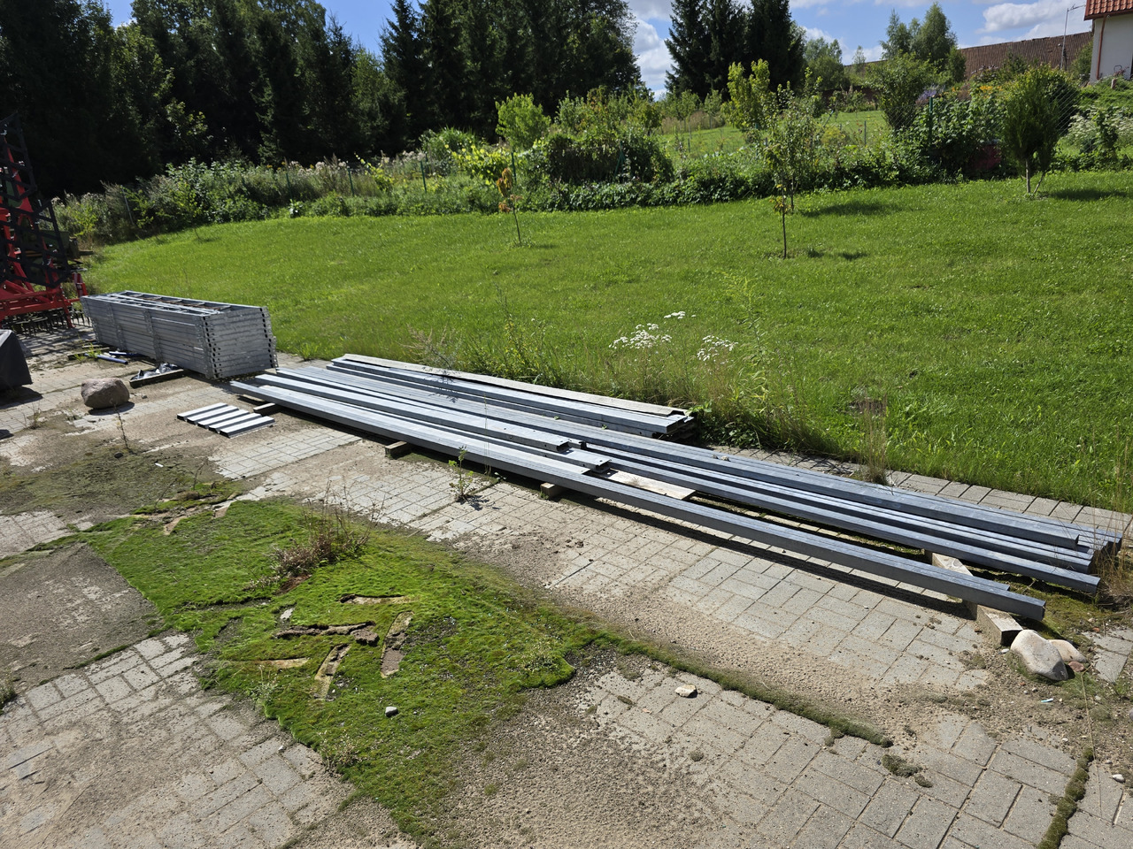 Konstrukcja hali / wiaty stalowej 8 m x 5 m (40 m2) ocynkowana NOWA - معدات البناء: صور 3 Konstrukcja hali / wiaty stalowej 8 m x 5 m (40 m2) ocynkowana NOWA - معدات البناء: صور 3