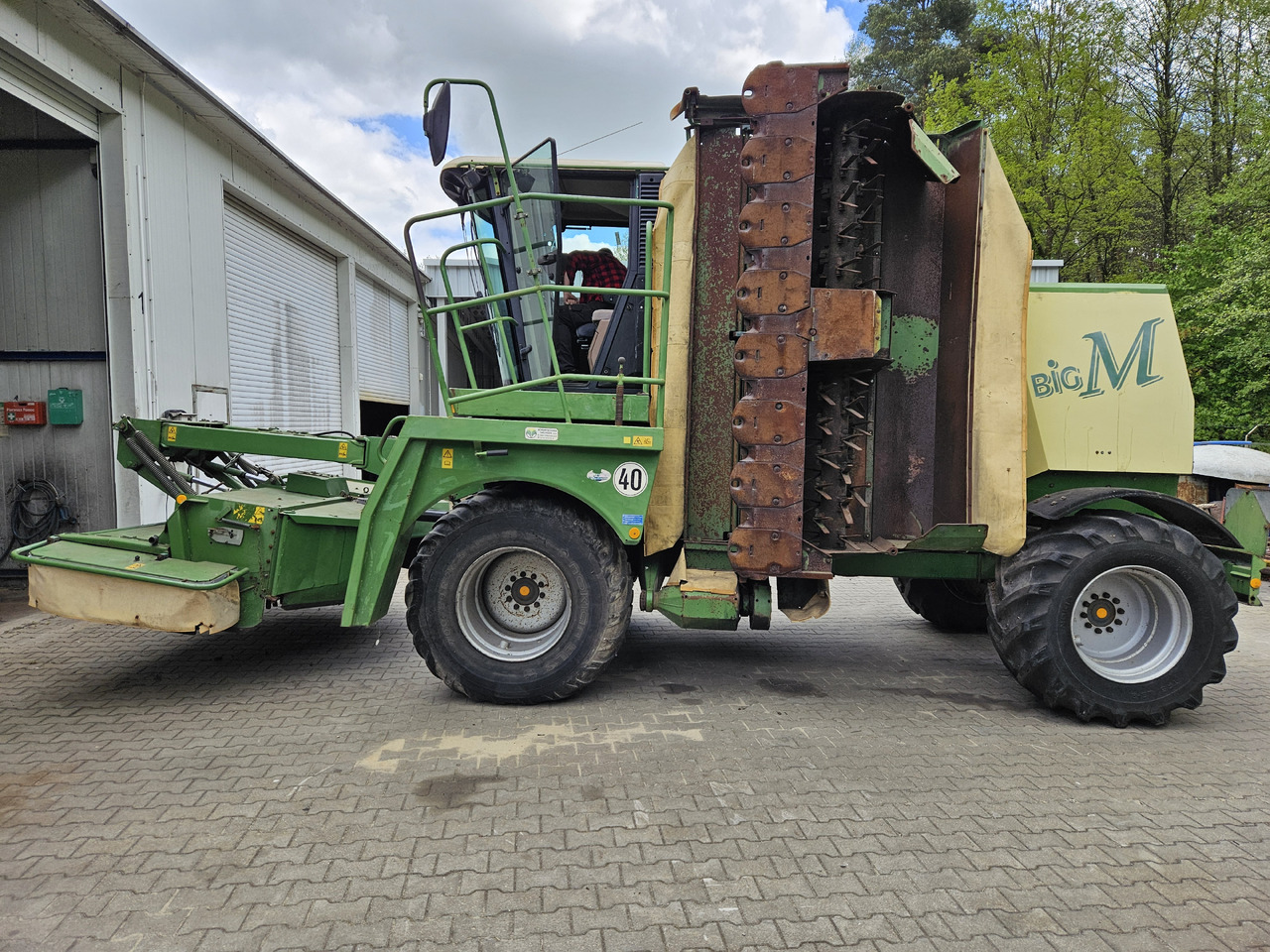 Krone Big M - جزازة: صور 4 Krone Big M - جزازة: صور 4