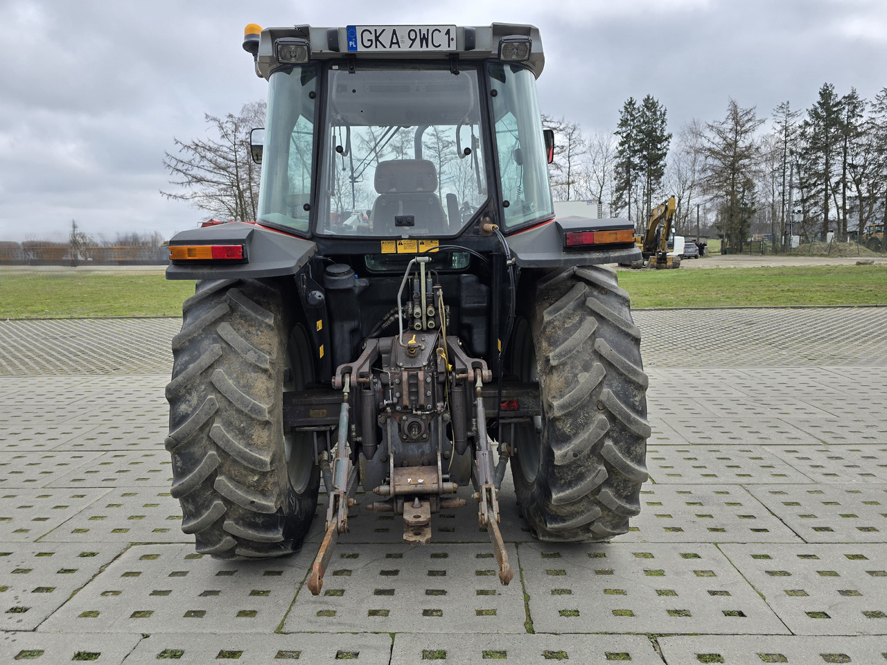 MASSEY-FERGUSON 6120 - جرار: صور 5 MASSEY-FERGUSON 6120 - جرار: صور 5