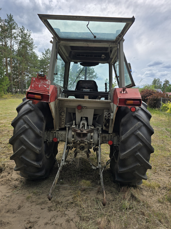 MASSEY-FERGUSON MF 560 - جرار: صور 4 MASSEY-FERGUSON MF 560 - جرار: صور 4