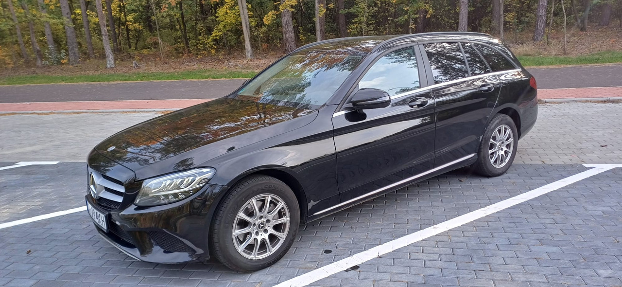 MERCEDES-BENZ C 200 D (W205) - سيارة: صور 3 MERCEDES-BENZ C 200 D (W205) - سيارة: صور 3