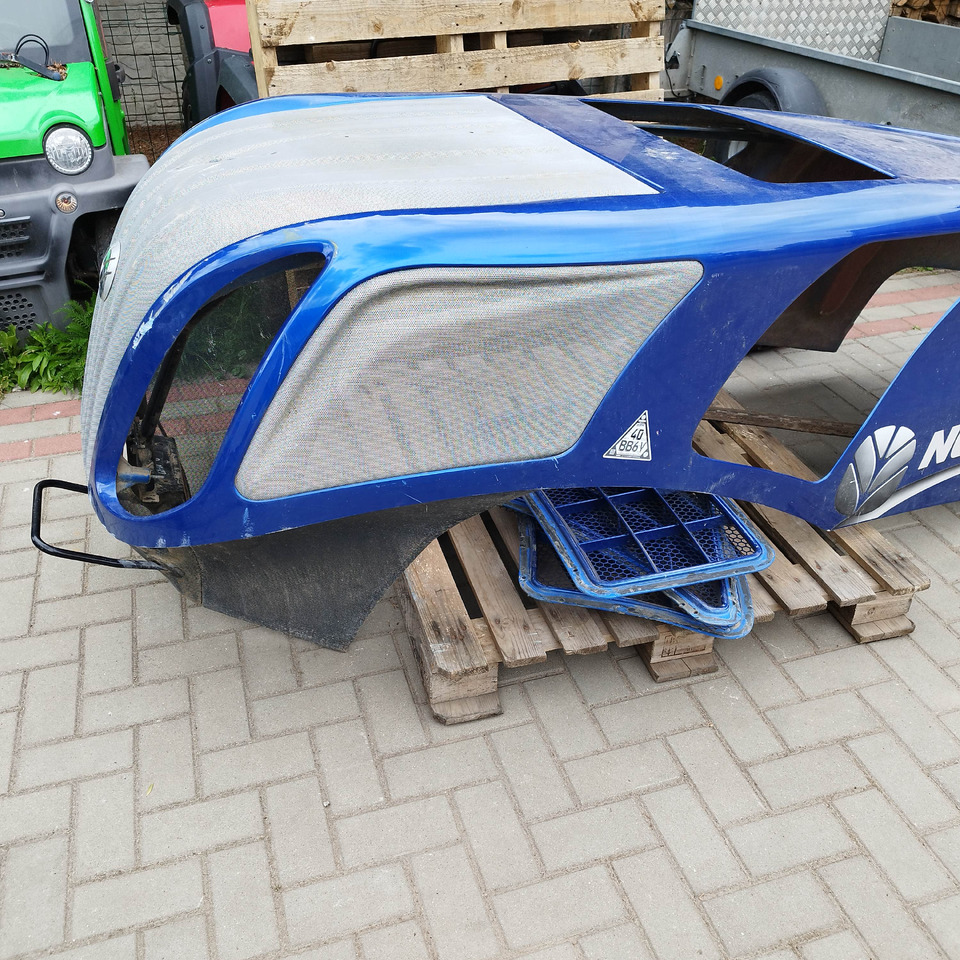 New Holland T8 - أخرى: صور 1 New Holland T8 - أخرى: صور 1