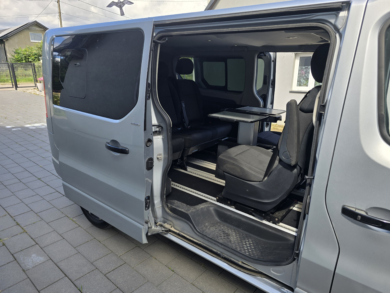 RENAULT Trafic SPACECLASS Premium - ميكروباص: صور 2 RENAULT Trafic SPACECLASS Premium - ميكروباص: صور 2