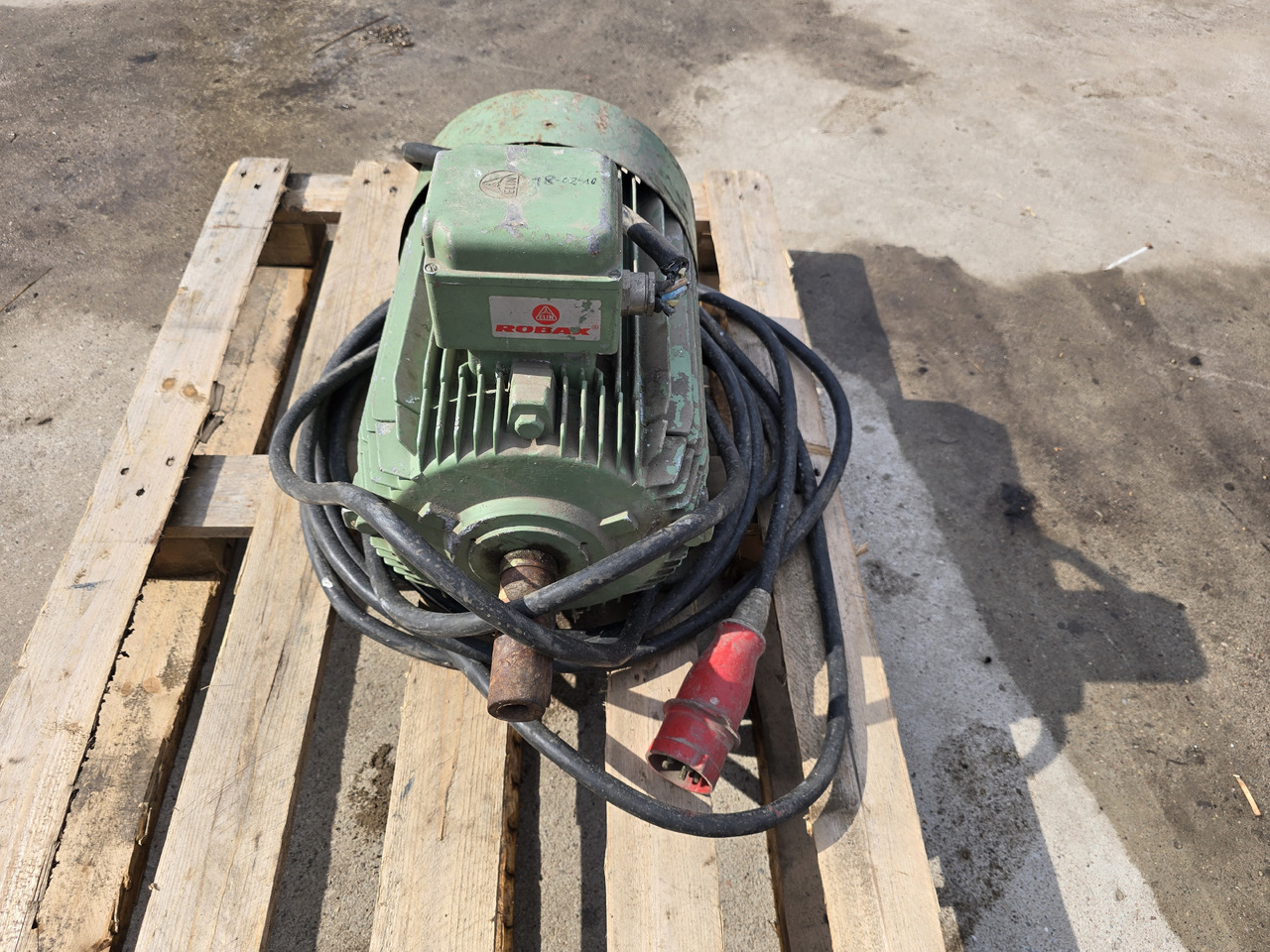 ROBAX ELIN LKM-316 L04 F6D - مجموعة المولدات: صور 5 ROBAX ELIN LKM-316 L04 F6D - مجموعة المولدات: صور 5