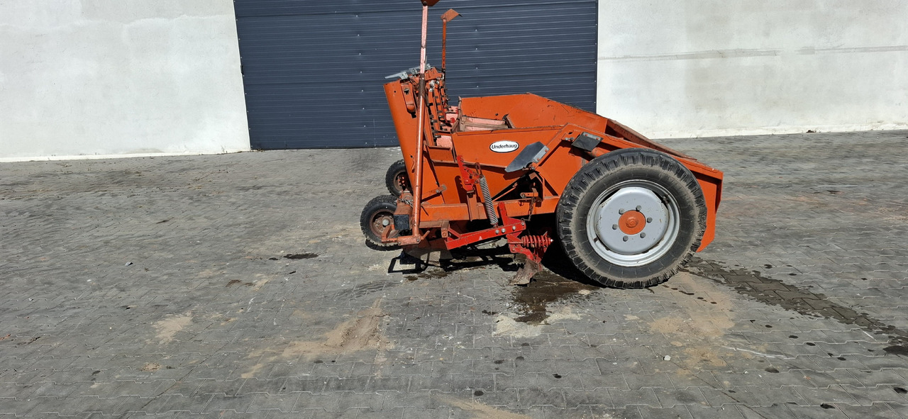 UDERHAUG 351 - آلة زراعة البطاطس: صور 4 UDERHAUG 351 - آلة زراعة البطاطس: صور 4