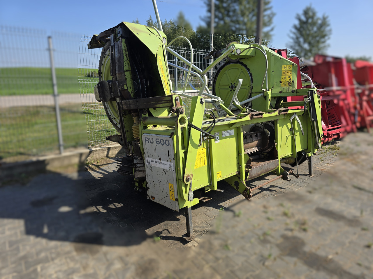Claas RU600 - حصادة الأعلاف: صور 2 Claas RU600 - حصادة الأعلاف: صور 2