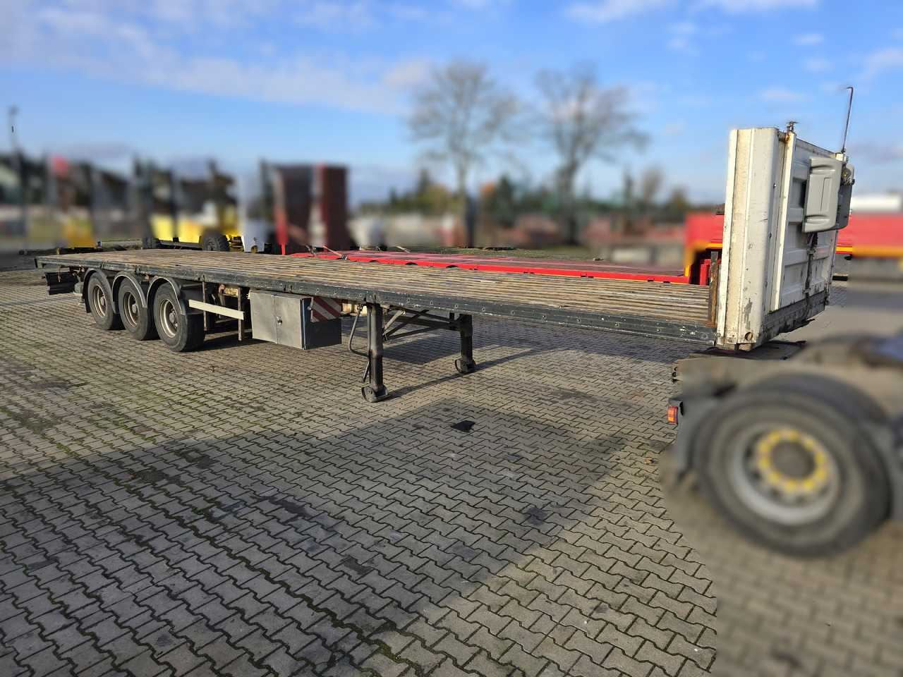 Fruehauf TX 34CW - نصف مقطورة مسطحة: صور 1 Fruehauf TX 34CW - نصف مقطورة مسطحة: صور 1