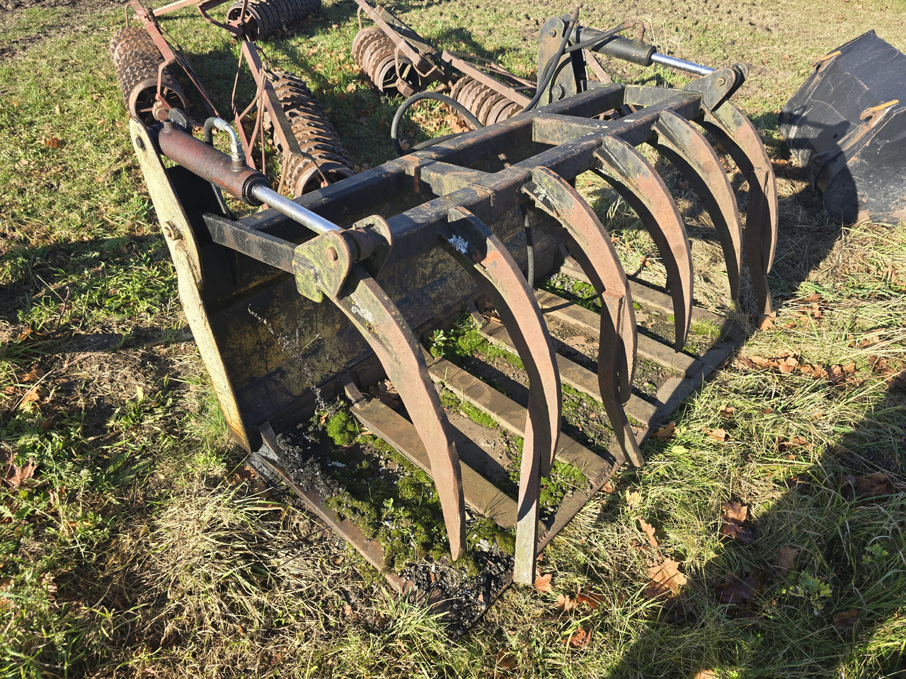 Inna Łyżko krokodyl 180 cm - السيلاج الآلات: صور 1 Inna Łyżko krokodyl 180 cm - السيلاج الآلات: صور 1