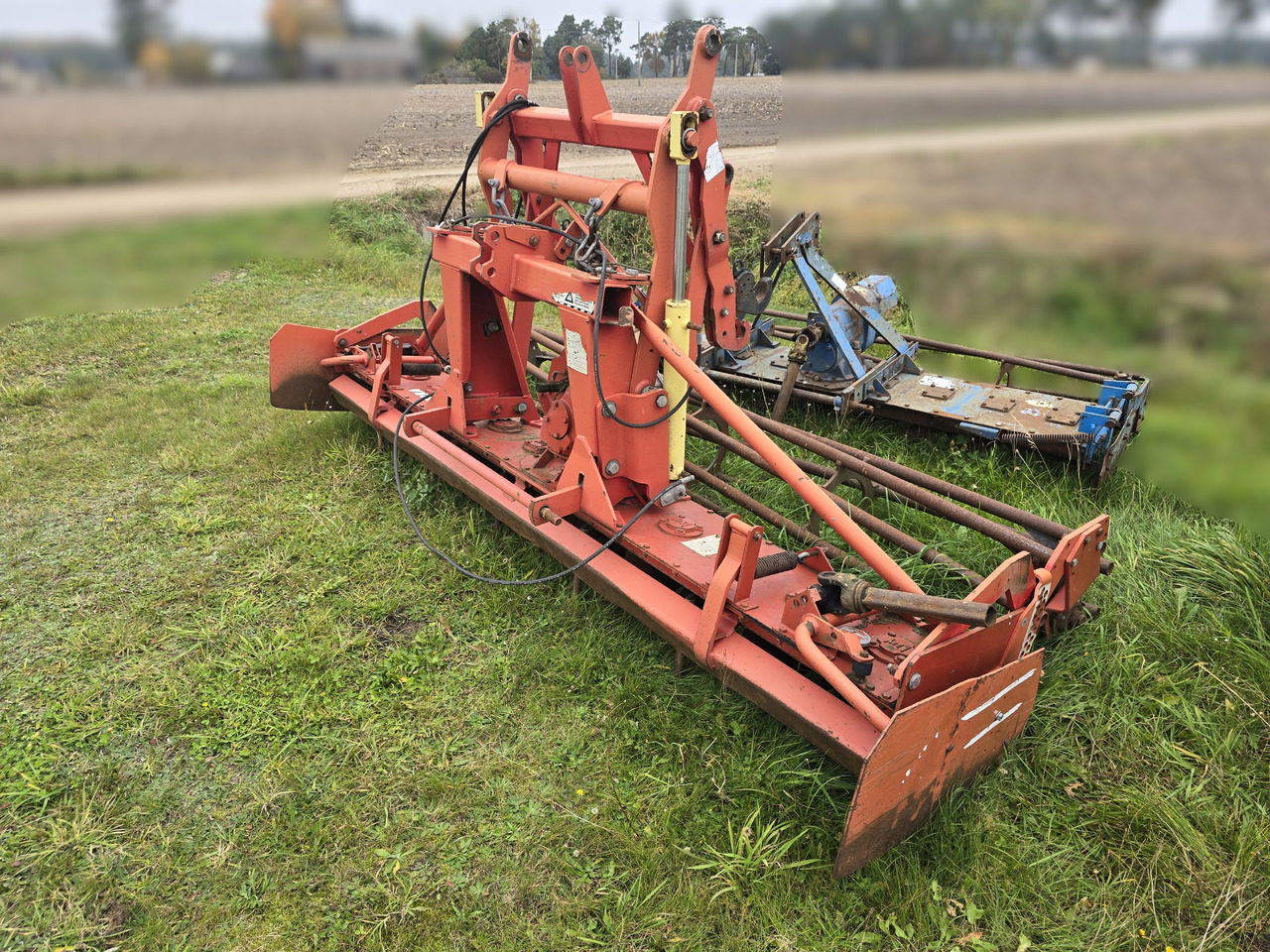 Lely Terra 300-22 - الأمشاط الزراعية: صور 3 Lely Terra 300-22 - الأمشاط الزراعية: صور 3