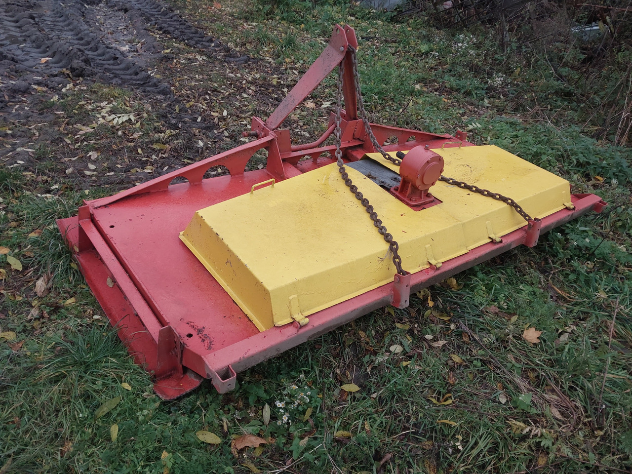 Pomarol ZO32/2 - جزازة: صور 1 Pomarol ZO32/2 - جزازة: صور 1