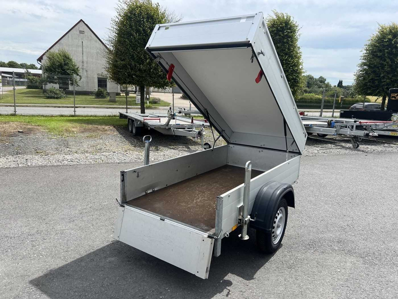 ANSSEMS GT 750 HT Deckelanhänger - مقطورات السيارات: صور 3 ANSSEMS GT 750 HT Deckelanhänger - مقطورات السيارات: صور 3