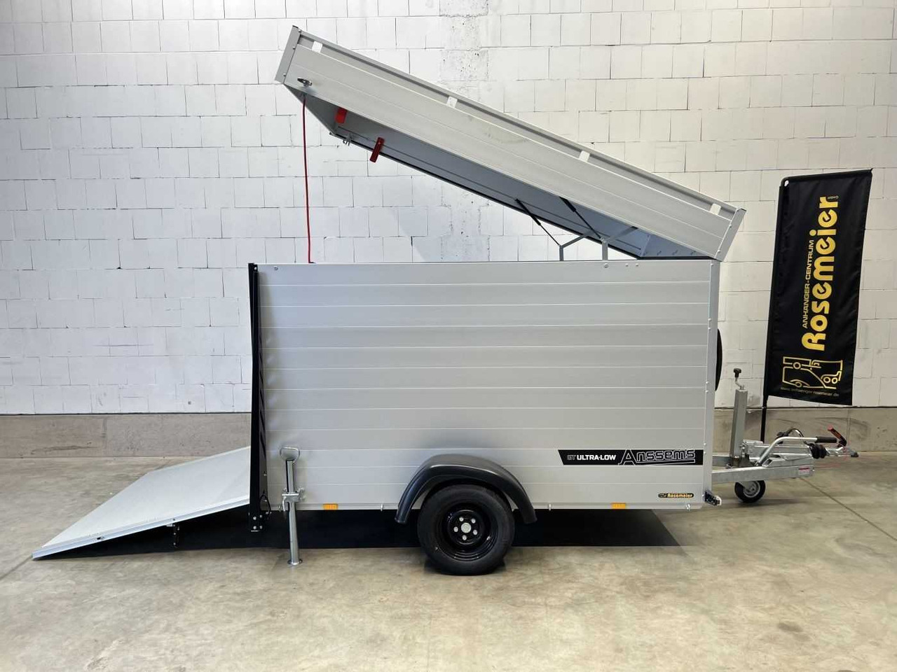 ANSSEMS GTB 1350 VT3 Ultra Low Deckelanhänger - مقطورات السيارات: صور 1 ANSSEMS GTB 1350 VT3 Ultra Low Deckelanhänger - مقطورات السيارات: صور 1
