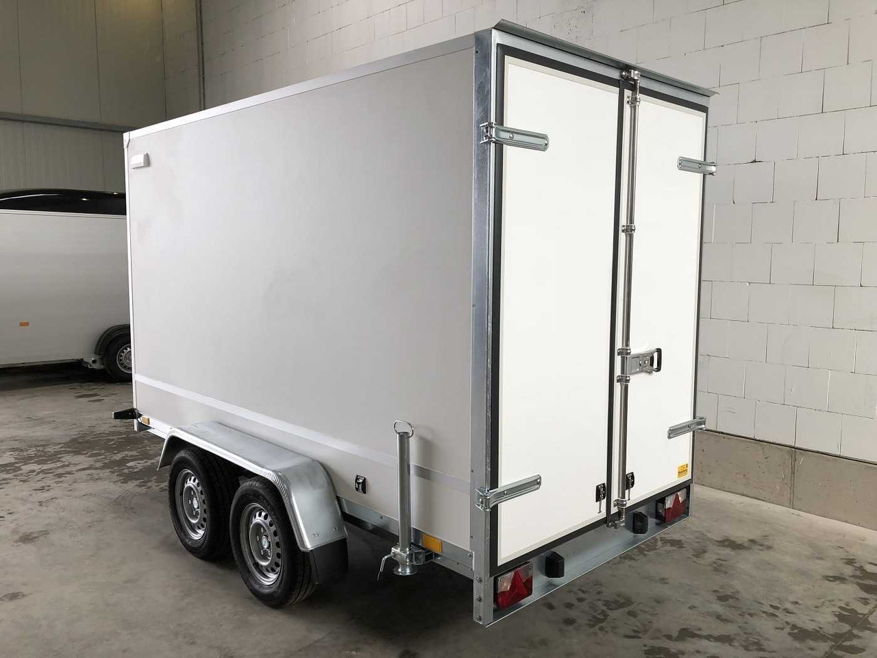 BLYSS F2030HTD Seitentür Kofferanhänger - بصندوق مغلق مقطورة: صور 5 BLYSS F2030HTD Seitentür Kofferanhänger - بصندوق مغلق مقطورة: صور 5