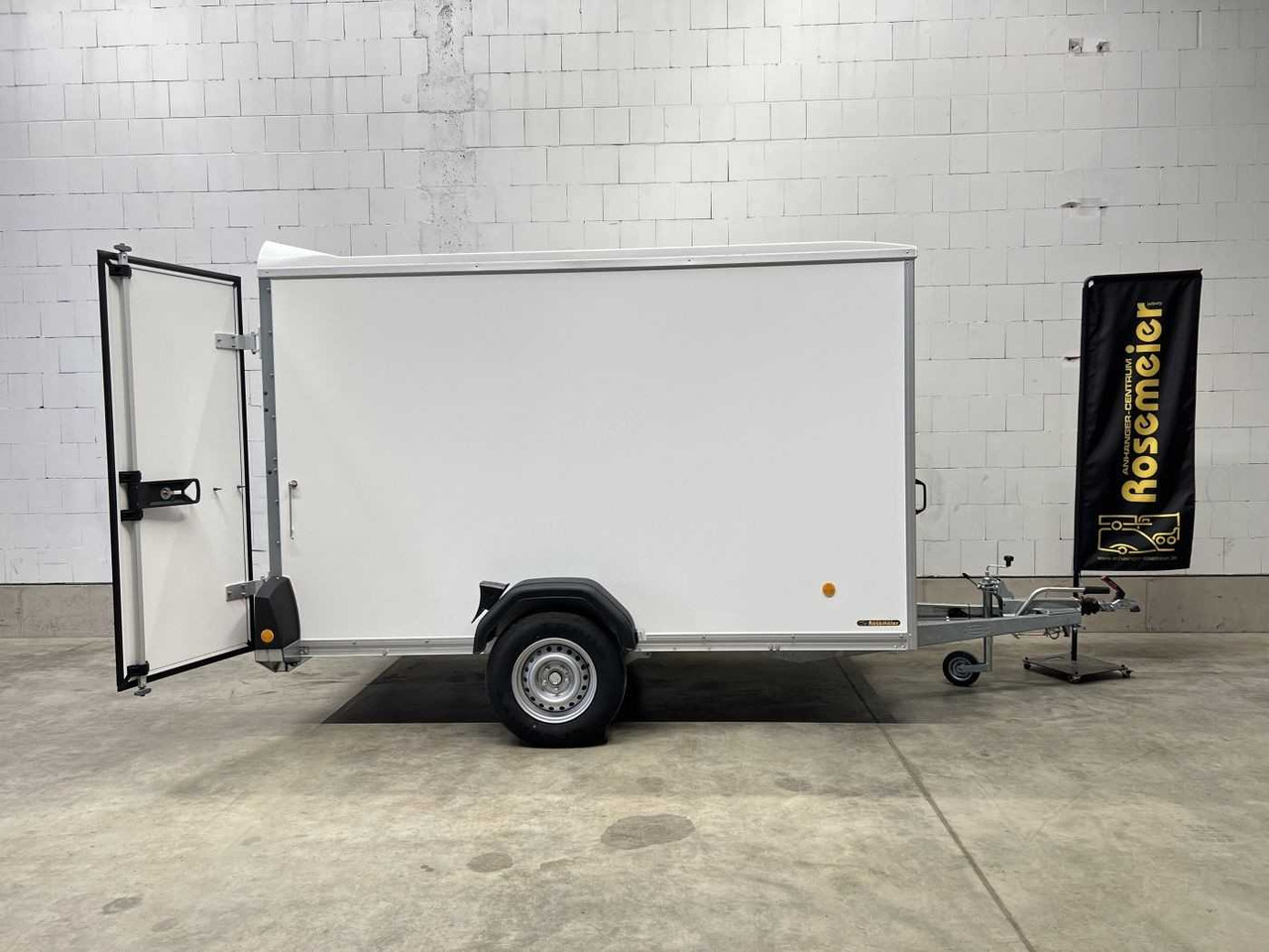 BOECKMANN KT 3015/15 M F Kofferanhänger - بصندوق مغلق مقطورة: صور 1 BOECKMANN KT 3015/15 M F Kofferanhänger - بصندوق مغلق مقطورة: صور 1