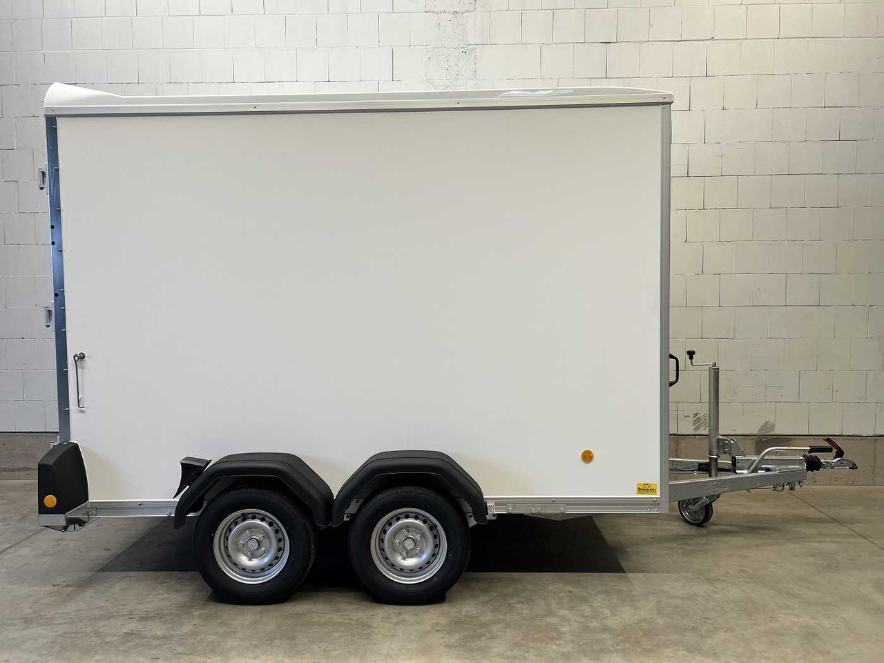 BOECKMANN KT 3015/20 H F Kofferanhänger - بصندوق مغلق مقطورة: صور 2 BOECKMANN KT 3015/20 H F Kofferanhänger - بصندوق مغلق مقطورة: صور 2