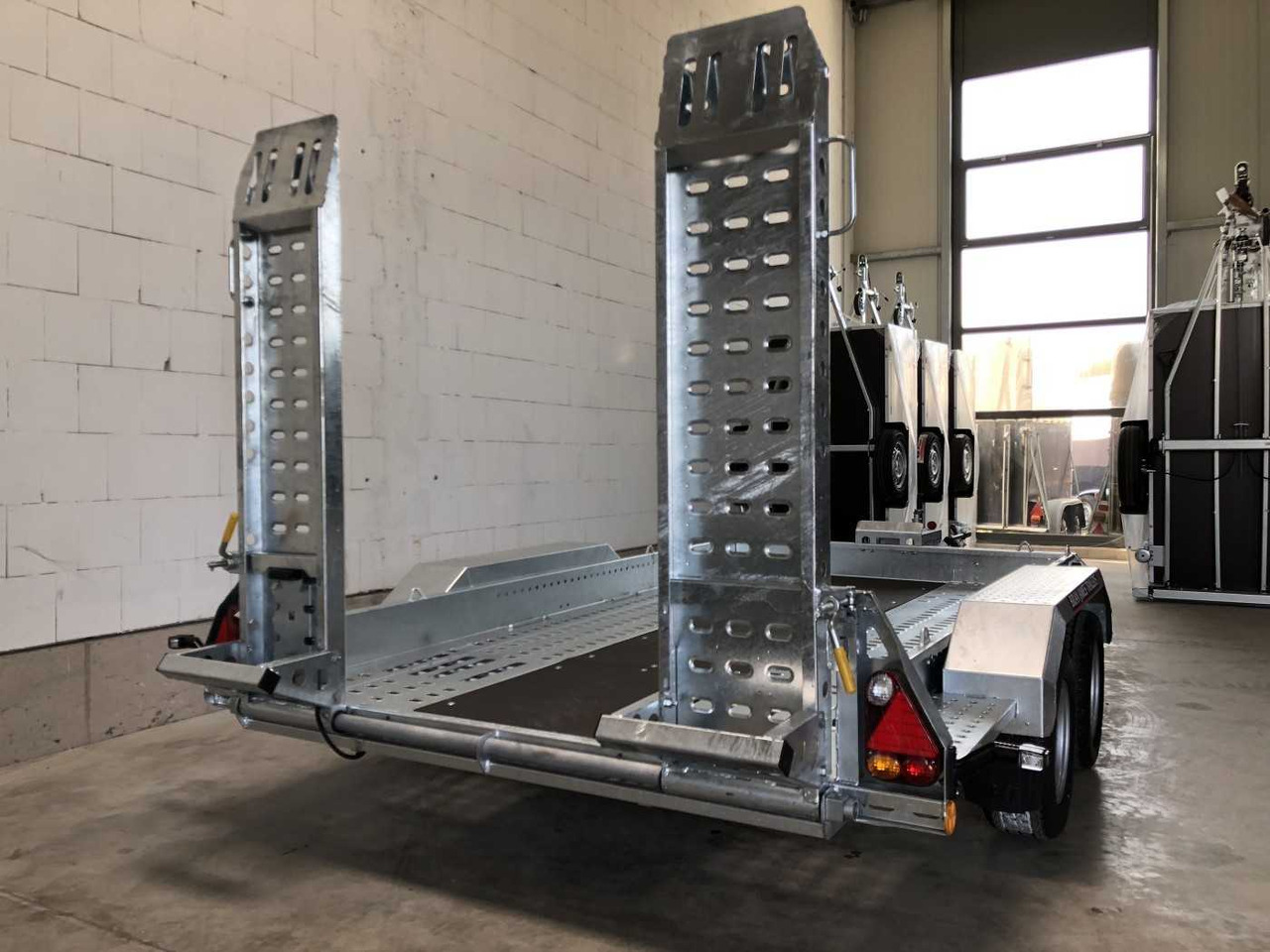 BRIAN_JAMES Cargo Digger Plant 2 Maschinentransporter - مقطورة لنقل المعدات: صور 4 BRIAN_JAMES Cargo Digger Plant 2 Maschinentransporter - مقطورة لنقل المعدات: صور 4