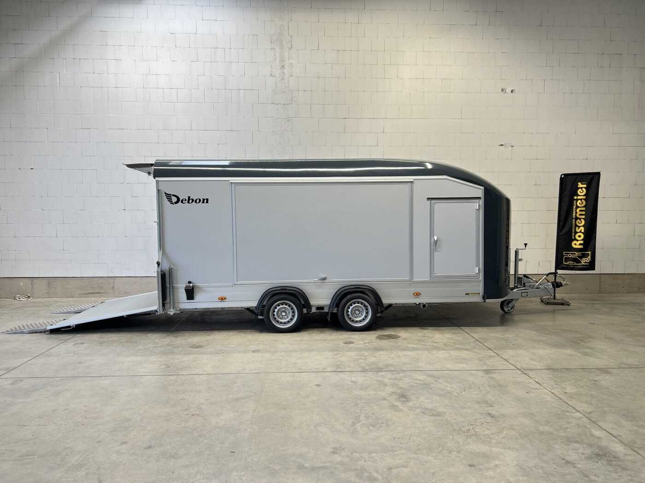 CHEVAL LIBERTE DEBON C1000 Roadster Autotransporter geschlossen - شاحنة نقل سيارات مقطورة: صور 2 CHEVAL LIBERTE DEBON C1000 Roadster Autotransporter geschlossen - شاحنة نقل سيارات مقطورة: صور 2