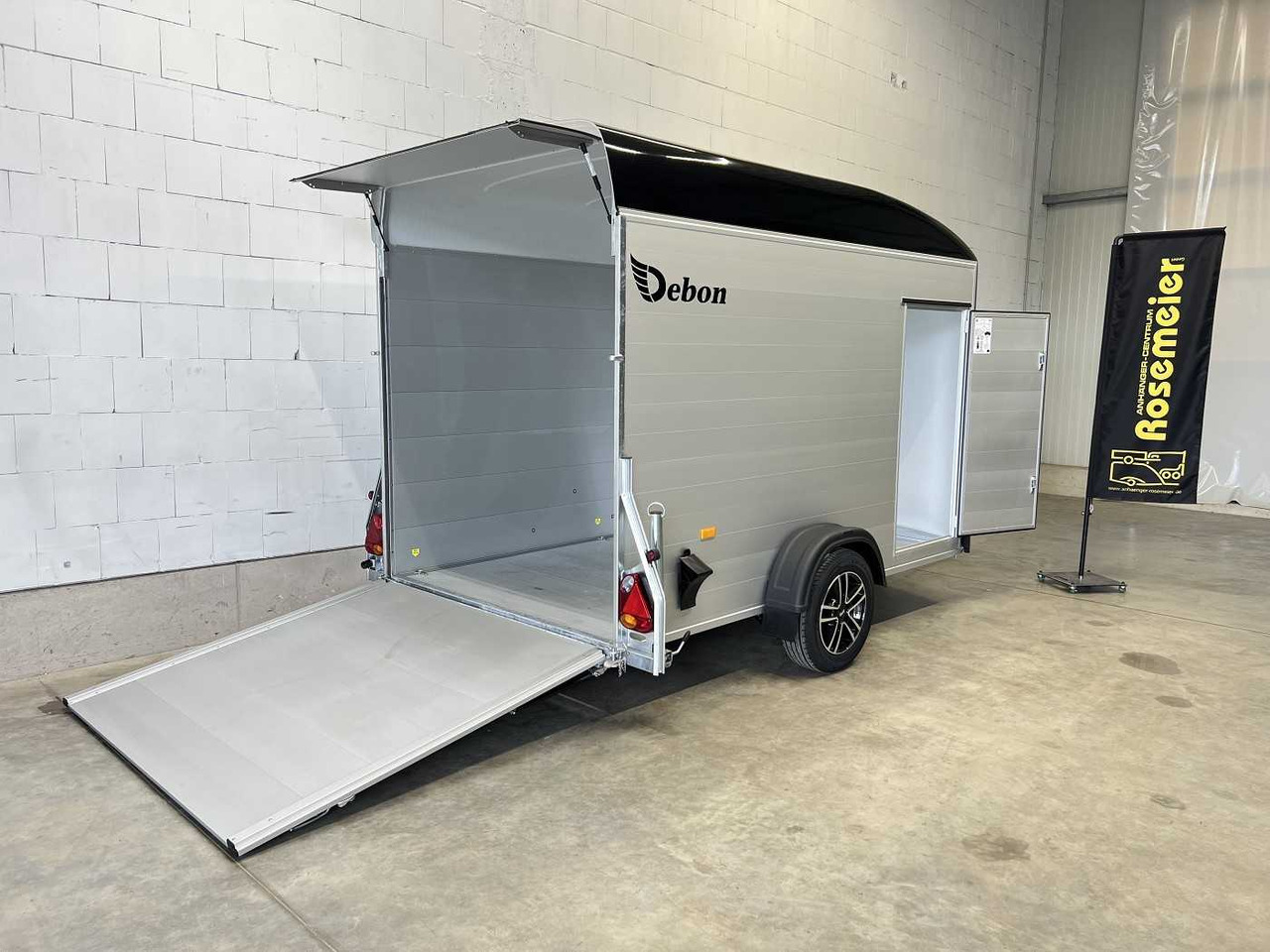 CHEVAL LIBERTE DEBON C400 Roadster ALF Kofferanhänger - مقطورة دراجة نارية: صور 2 CHEVAL LIBERTE DEBON C400 Roadster ALF Kofferanhänger - مقطورة دراجة نارية: صور 2