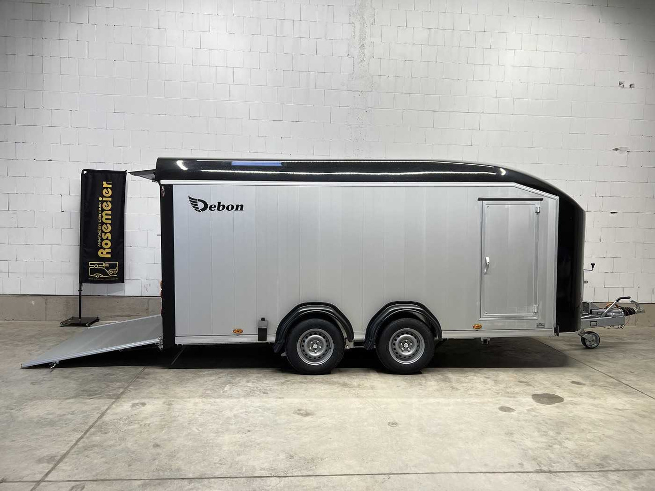 CHEVAL LIBERTE DEBON C900 Roadster Kofferanhänger - بصندوق مغلق مقطورة: صور 1 CHEVAL LIBERTE DEBON C900 Roadster Kofferanhänger - بصندوق مغلق مقطورة: صور 1