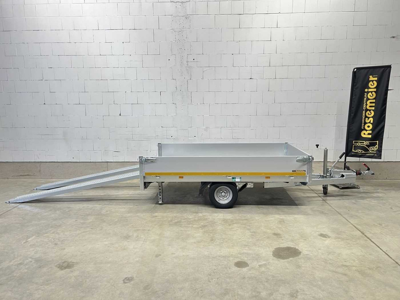 EDUARD 2615-3-PO3-1556 Maschinentransporter - مقطورات السيارات: صور 1 EDUARD 2615-3-PO3-1556 Maschinentransporter - مقطورات السيارات: صور 1