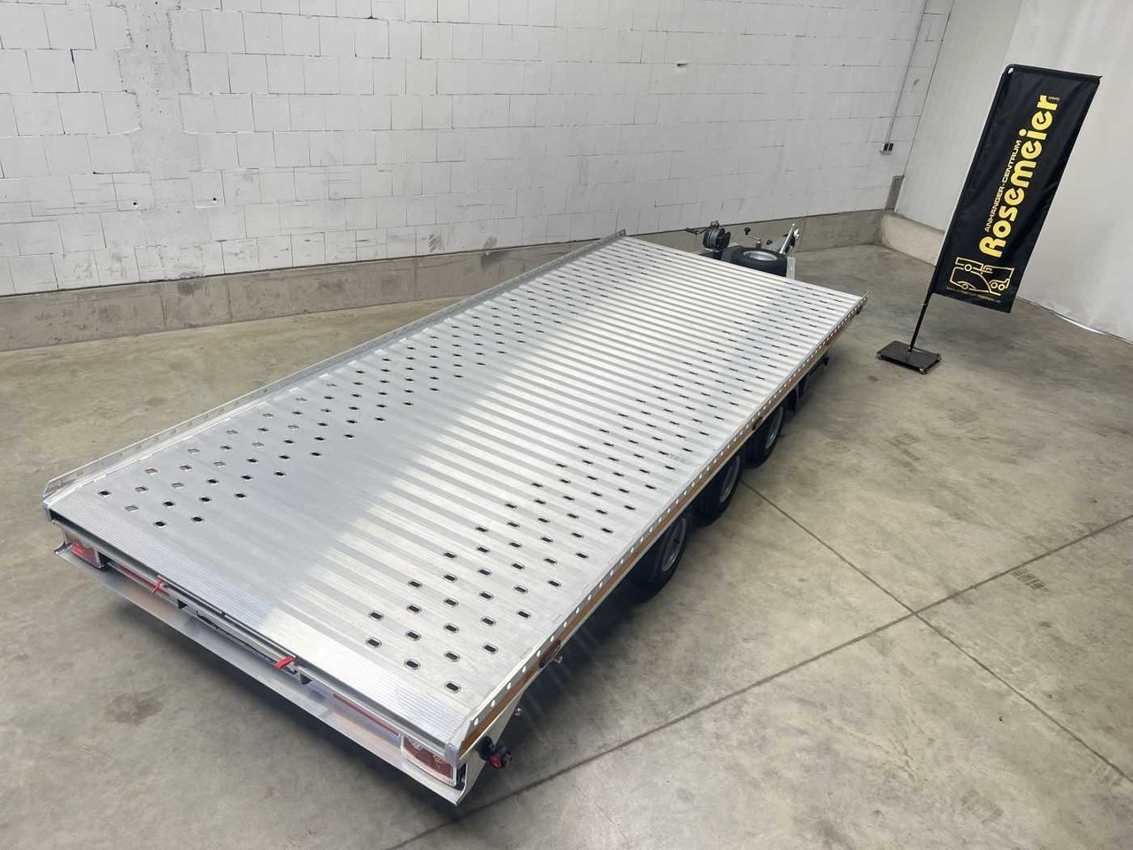 GROMEX L3-3500-5.2 Autotransporter - شاحنة نقل سيارات مقطورة: صور 2 GROMEX L3-3500-5.2 Autotransporter - شاحنة نقل سيارات مقطورة: صور 2