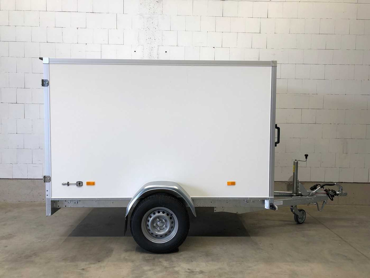 HAPERT Sapphire L-1 Kofferanhänger - بصندوق مغلق مقطورة: صور 1 HAPERT Sapphire L-1 Kofferanhänger - بصندوق مغلق مقطورة: صور 1