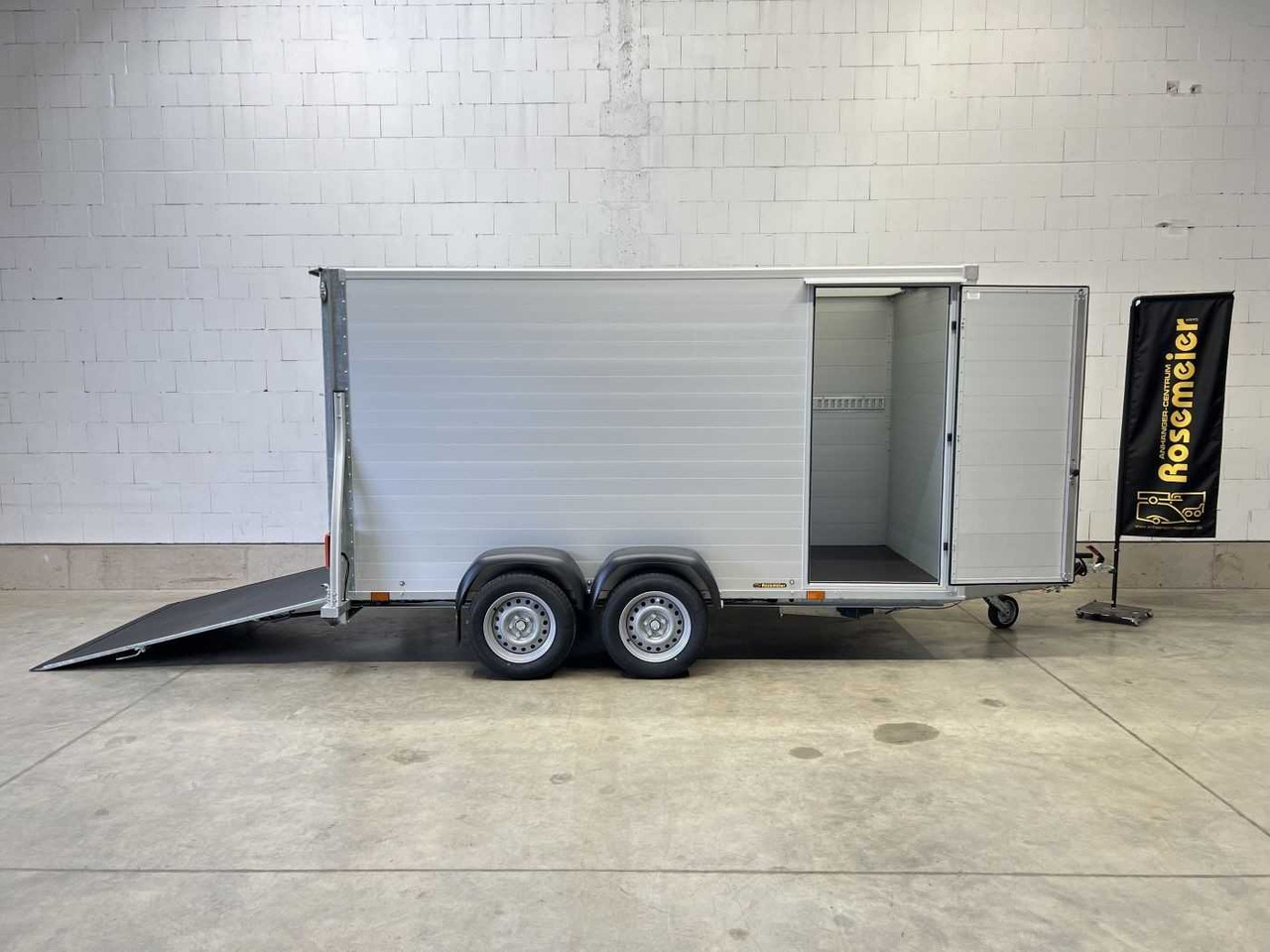 Kargo G150 Tür Kofferanhänger Sirius - بصندوق مغلق مقطورة: صور 1 Kargo G150 Tür Kofferanhänger Sirius - بصندوق مغلق مقطورة: صور 1