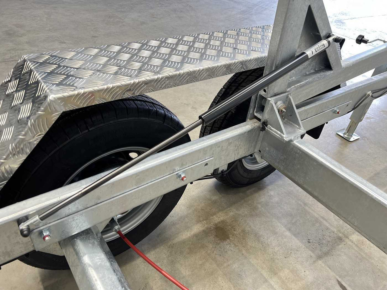 STEDELE KTT 27 Kabeltrommelanhänger - مقطورة بكرة الكابل: صور 4 STEDELE KTT 27 Kabeltrommelanhänger - مقطورة بكرة الكابل: صور 4