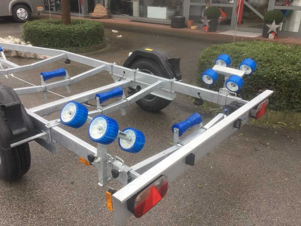TPV BA1300-R Bootsanhänger - مقطورة القارب: صور 3 TPV BA1300-R Bootsanhänger - مقطورة القارب: صور 3