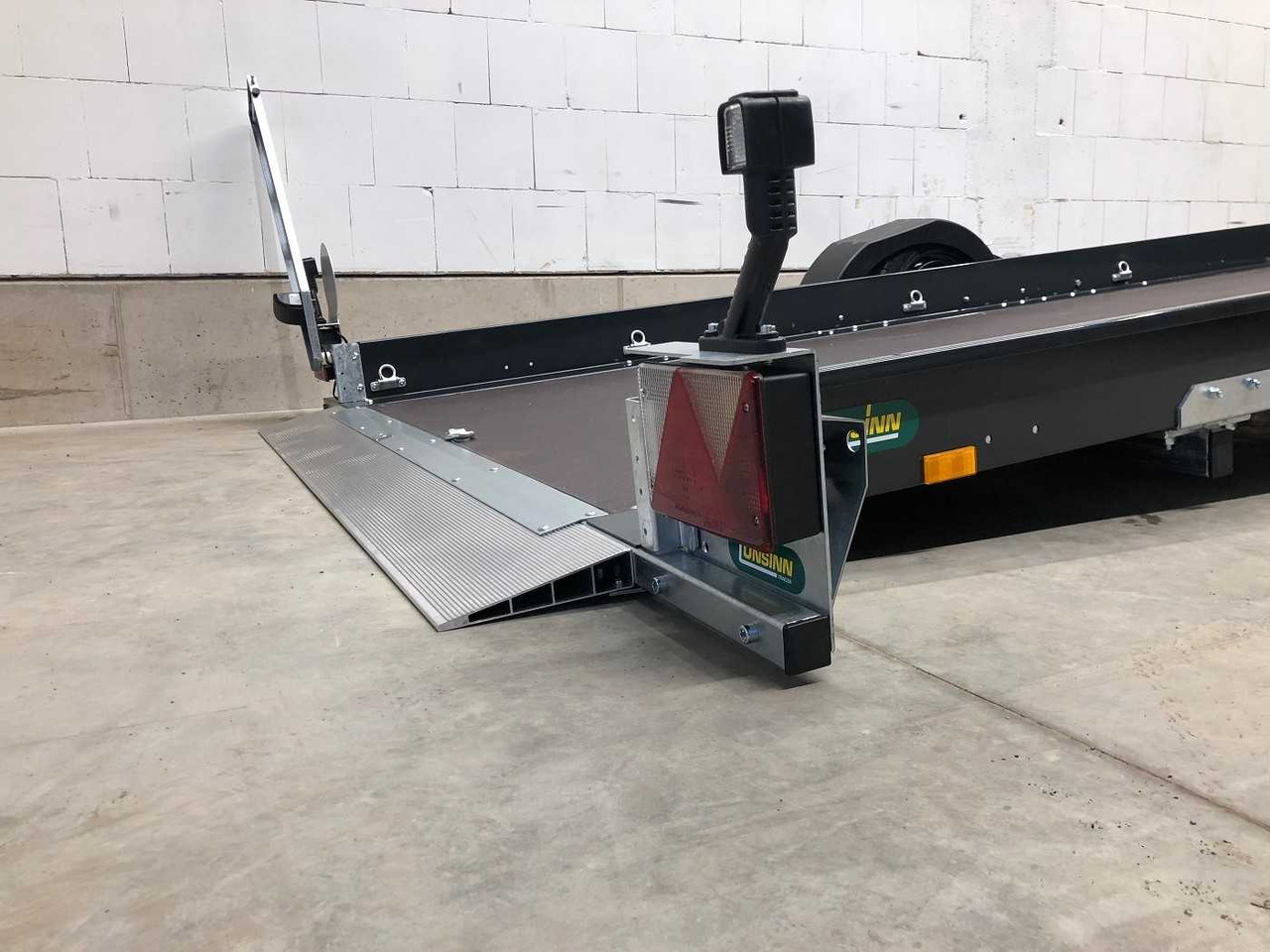 UNSINN UA 3718-18-13 Autotransporter Maschinen - شاحنة نقل سيارات مقطورة: صور 3 UNSINN UA 3718-18-13 Autotransporter Maschinen - شاحنة نقل سيارات مقطورة: صور 3