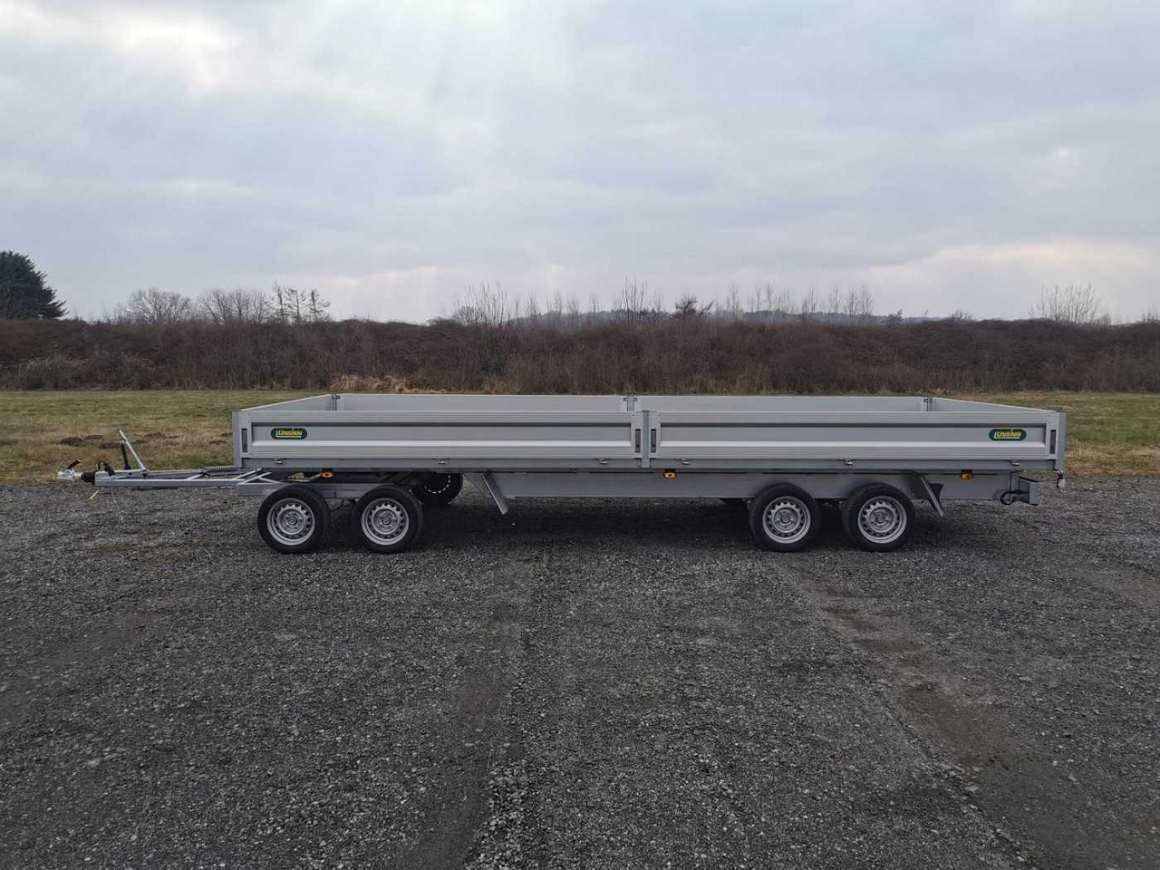 UNSINN UD-4 624-35-13 Drehschemelanhänger - مقطورات مسطحة: صور 2 UNSINN UD-4 624-35-13 Drehschemelanhänger - مقطورات مسطحة: صور 2