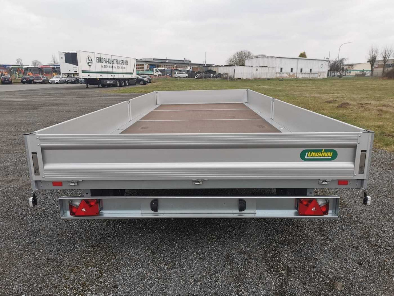 UNSINN UD-4 624-35-13 Drehschemelanhänger - مقطورات مسطحة: صور 3 UNSINN UD-4 624-35-13 Drehschemelanhänger - مقطورات مسطحة: صور 3