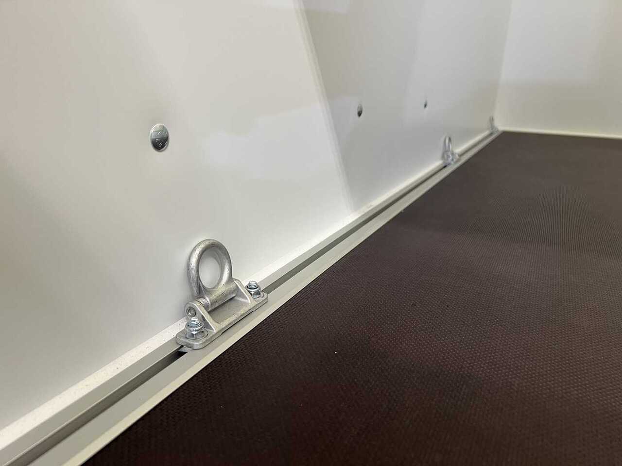 بصندوق مغلق مقطورة جديد UNSINN UKU 301519-20-13 Rampe Kofferanhänger: صور 13 بصندوق مغلق مقطورة جديد UNSINN UKU 301519-20-13 Rampe Kofferanhänger: صور 13