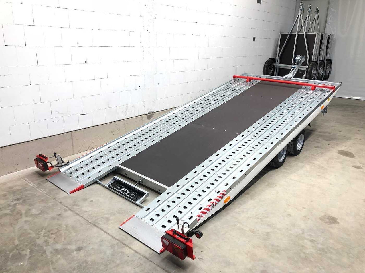 VEZEKO Imola S 27.43 H Autotransporter - شاحنة نقل سيارات مقطورة: صور 3 VEZEKO Imola S 27.43 H Autotransporter - شاحنة نقل سيارات مقطورة: صور 3