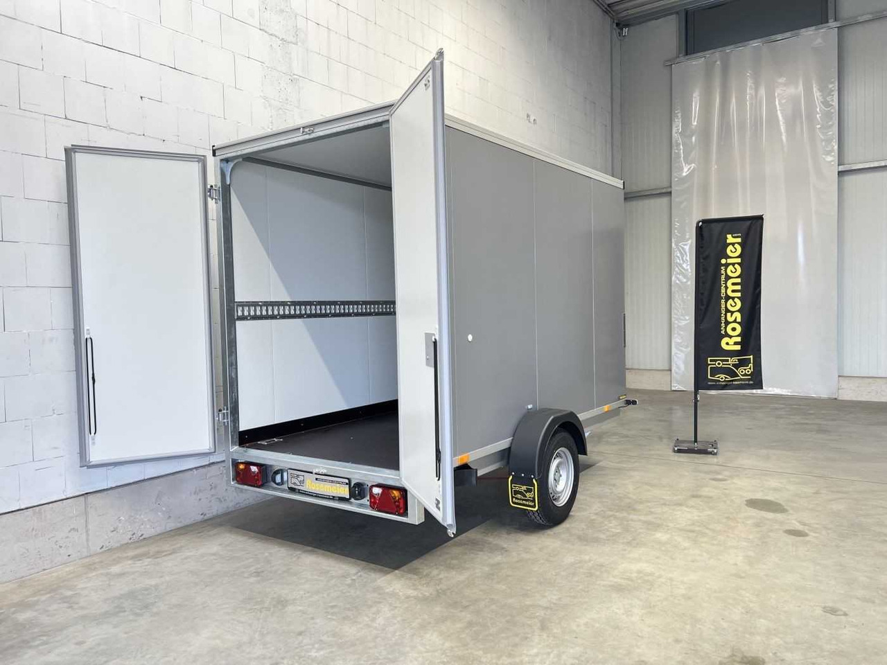 VEZEKO TK B 15.30 Kofferanhänger - بصندوق مغلق مقطورة: صور 2 VEZEKO TK B 15.30 Kofferanhänger - بصندوق مغلق مقطورة: صور 2