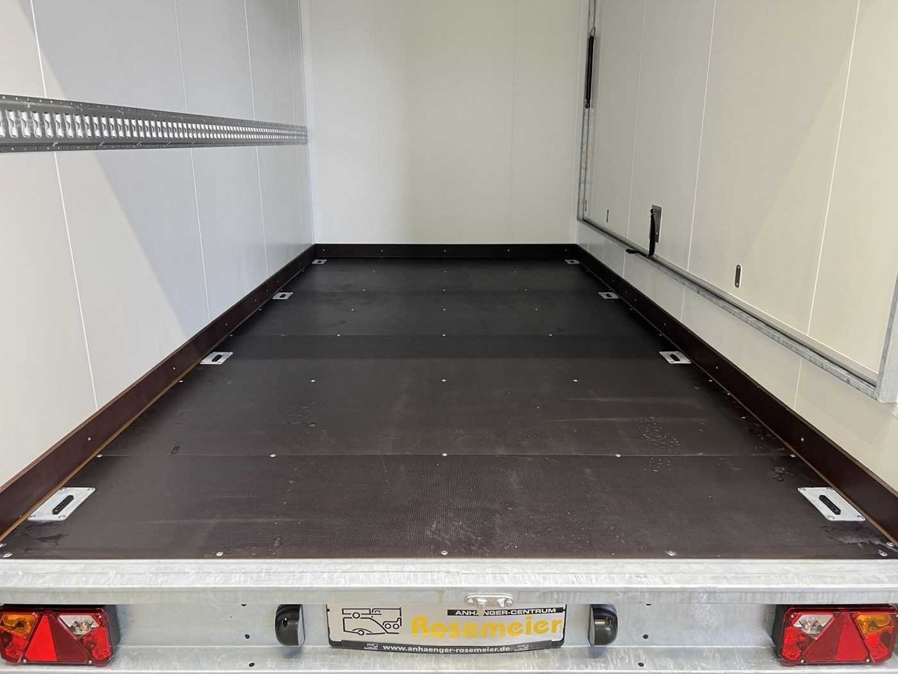 بصندوق مغلق مقطورة جديد VEZEKO TK D 27.40 Flügeltüren+Seitenk Kofferanhänger Promotionanhänger: صور 10