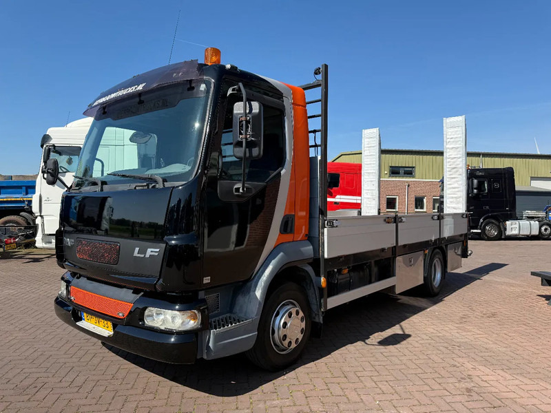 DAF LF45-170 oprijwagen 5.370KG laadvermogen APK 26-8-2025 - شاحنة نقل سيارات شاحنة: صور 2 DAF LF45-170 oprijwagen 5.370KG laadvermogen APK 26-8-2025 - شاحنة نقل سيارات شاحنة: صور 2
