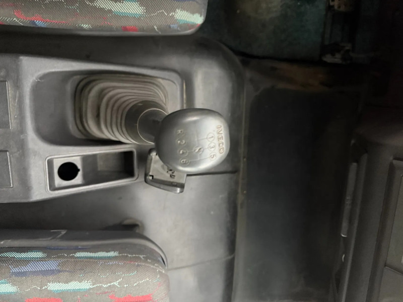 Iveco Eurocargo Eurocargo 120E18 / Airco / APK TUV 3-2026 / 227tkm / Euro3 / Steel suspension / No rust!!!!!!! - بصندوق مغلق شاحنة: صور 4 Iveco Eurocargo Eurocargo 120E18 / Airco / APK TUV 3-2026 / 227tkm / Euro3 / Steel suspension / No rust!!!!!!! - بصندوق مغلق شاحنة: صور 4