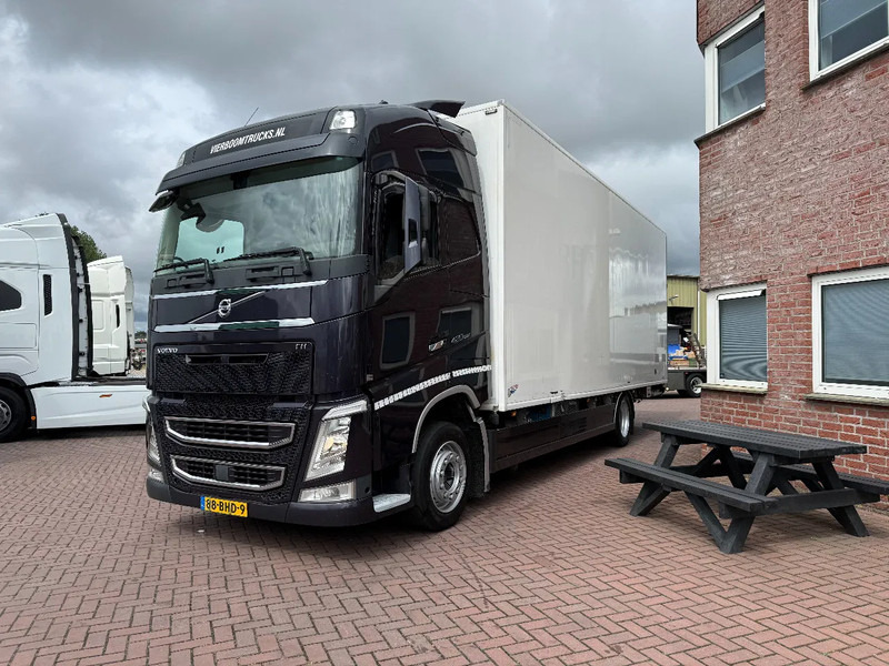 Volvo FH FH420 4X2 Globetrotter XL Kuhlkoffer mit Frigoblock - مبردة شاحنة: صور 2 Volvo FH FH420 4X2 Globetrotter XL Kuhlkoffer mit Frigoblock - مبردة شاحنة: صور 2